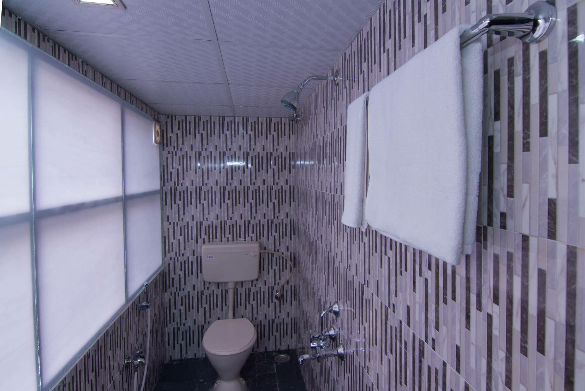 Phoenix Hospitality Services Chennai Exterior photo